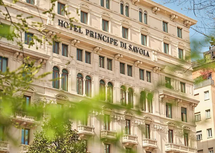 Hotel de luxo Apenas: Hotel Principe Di Savoia - Dorchester Collection