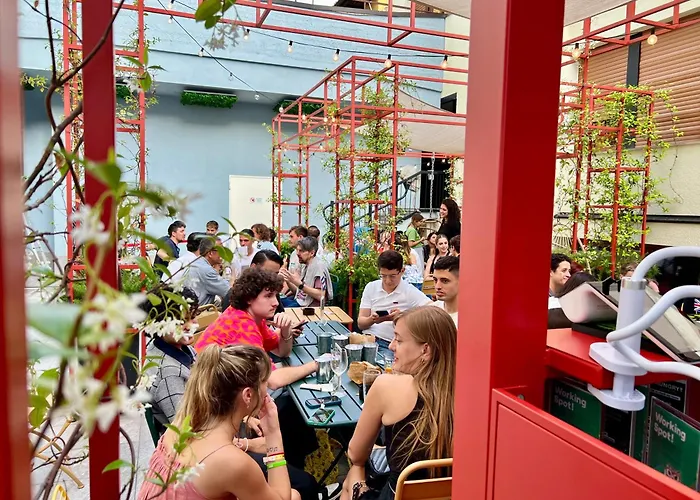 Hotel perto da faculdade: Yellowsquare Milan